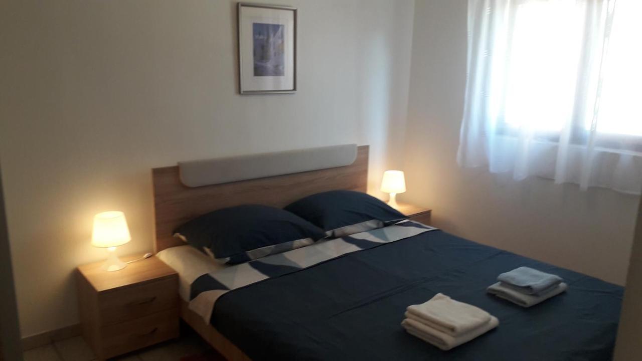 Apartmani Mia Лижнян Екстер'єр фото