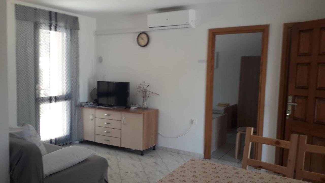 Apartmani Mia Лижнян Екстер'єр фото